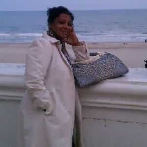 Meet your Posher, Angela m